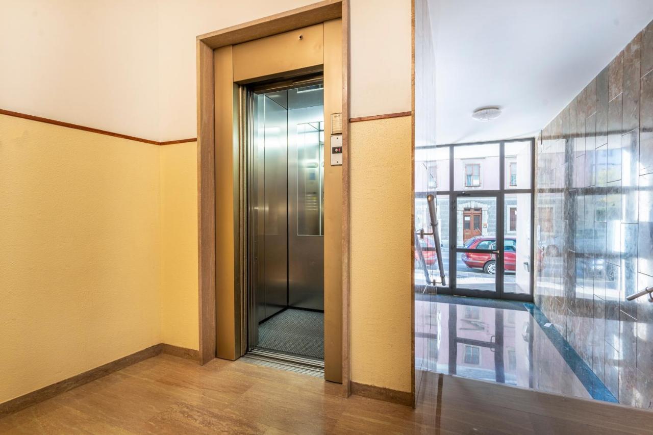 Lucilla Home - Apt Con Wifi Nel Cuore Di Udine Exterior photo