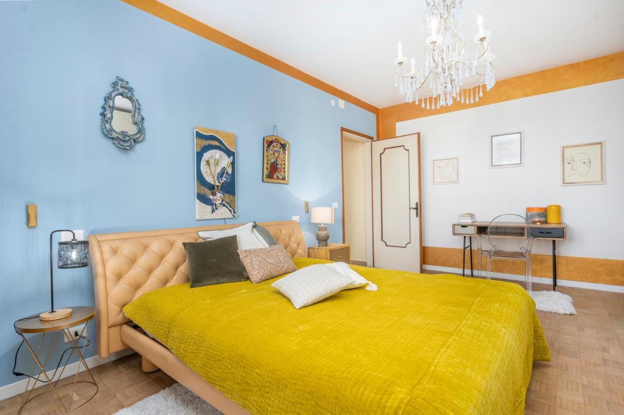 Lucilla Home - Apt Con Wifi Nel Cuore Di Udine Exterior photo